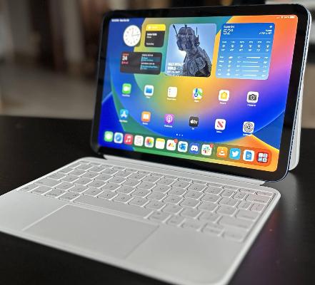 Apple iPad 10th Gen