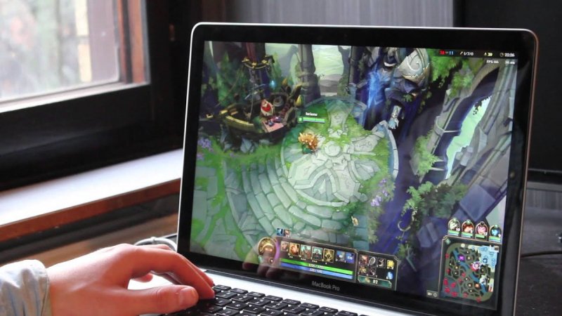 ¿Se puede jugar a League of Legends en Mac?